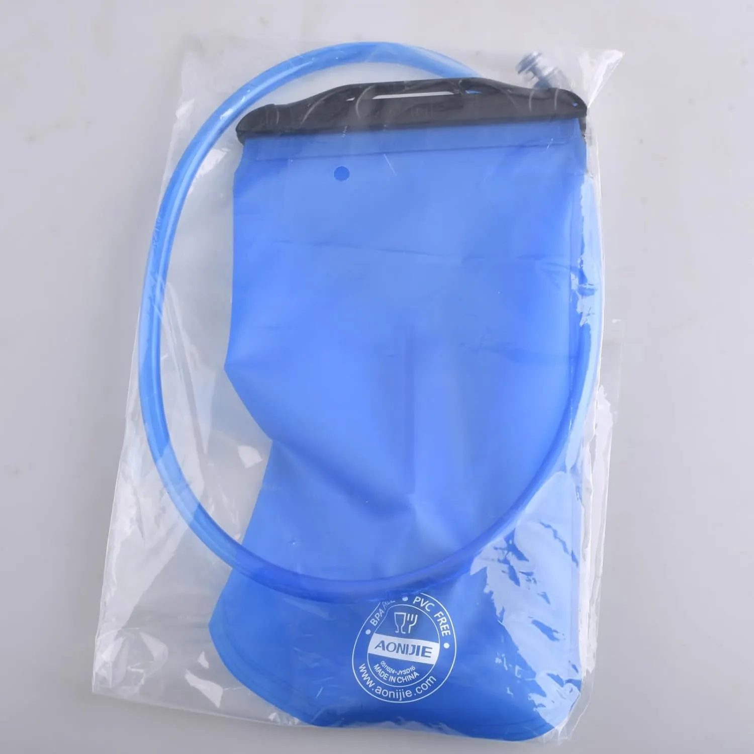 TRIWONDER Hydration Bladder Water Reservoir 1.5 Liter 2L 3L BPA Free Water Bladder for Running Cycling Hiking Camping Backpack
