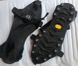 Vibram  Icers h4> Anti-slip shoe attachments