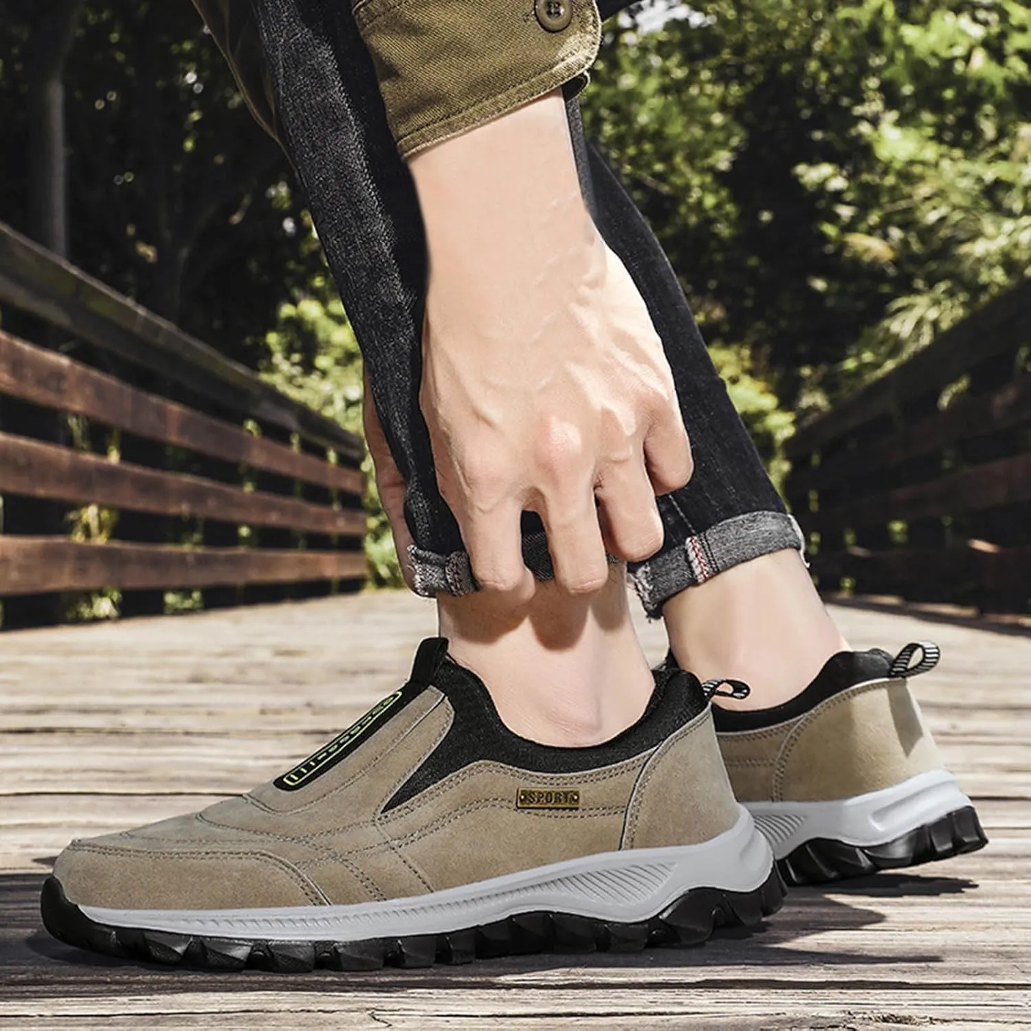 Walking Sneakers Men's Hiking Shoes Non-Slip Trekking Trail Shoes Lightweight Breathable Outdoor Shoes Extra Wide