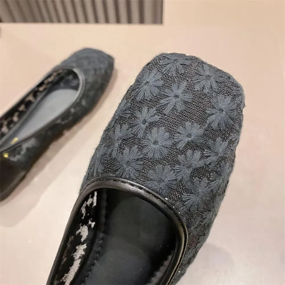 WENJIAZHIZHI Women's Floral Ballet Flats Comfortable Dress Shoes Square Toe Slip on Flat Shoes with Breathable Eyelets