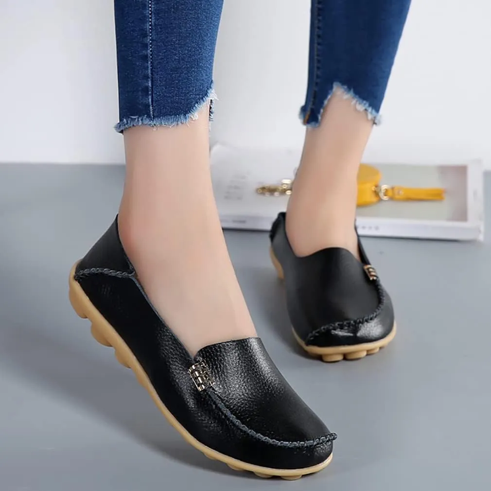 WERWAES Women's Comfortable Leather Slippers Flat Slippers Casual Round Toe Moccasin Shoes Wild Walking Nurse Breathable Driving Fashion Soft Shoes