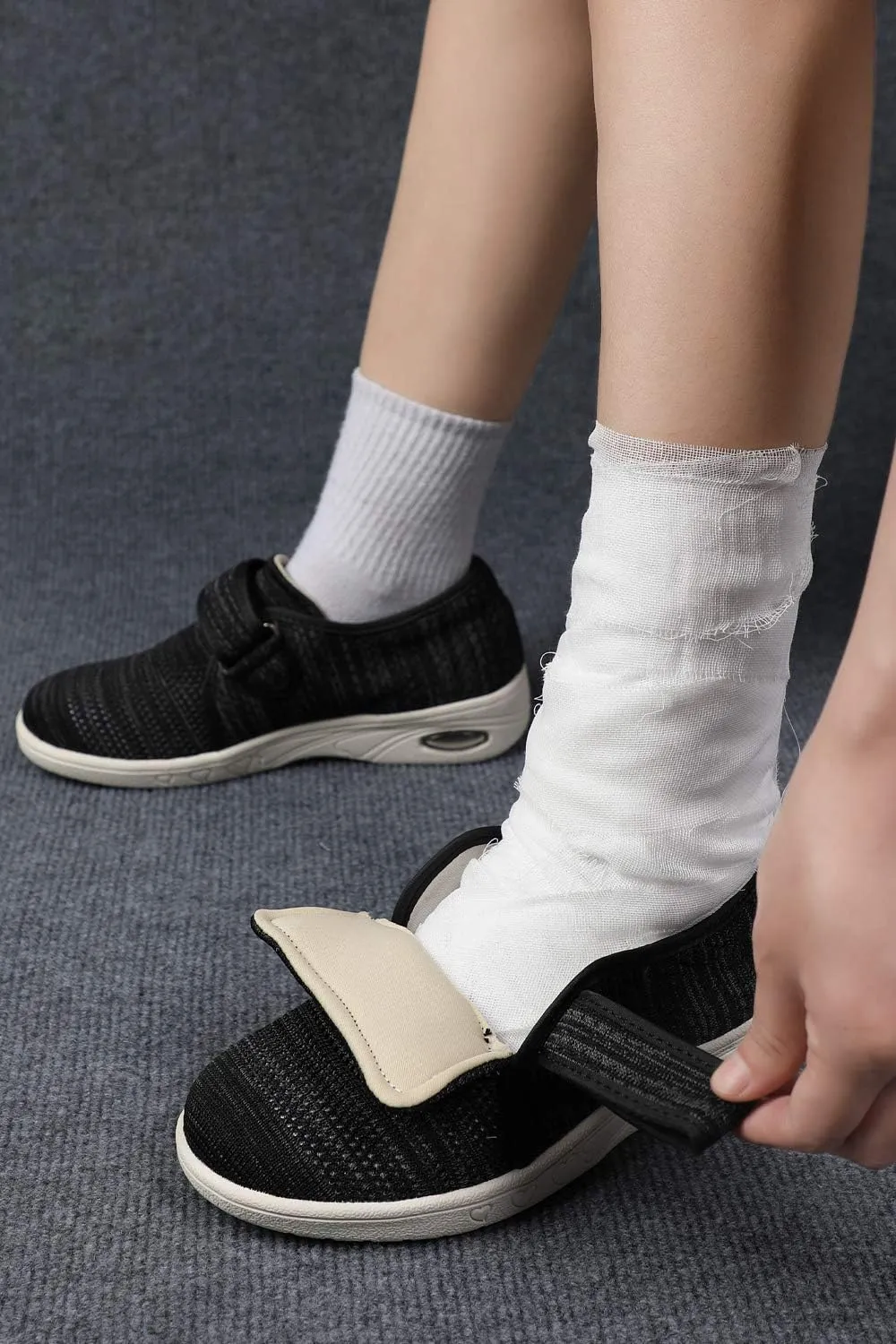 Women's Diabetic Shoes for Women Casual Adjustable Walking Shoes Wide Shoes for Elderly Swollen Feet Non-Slip Air Cushion Bottom Fattening and Widening