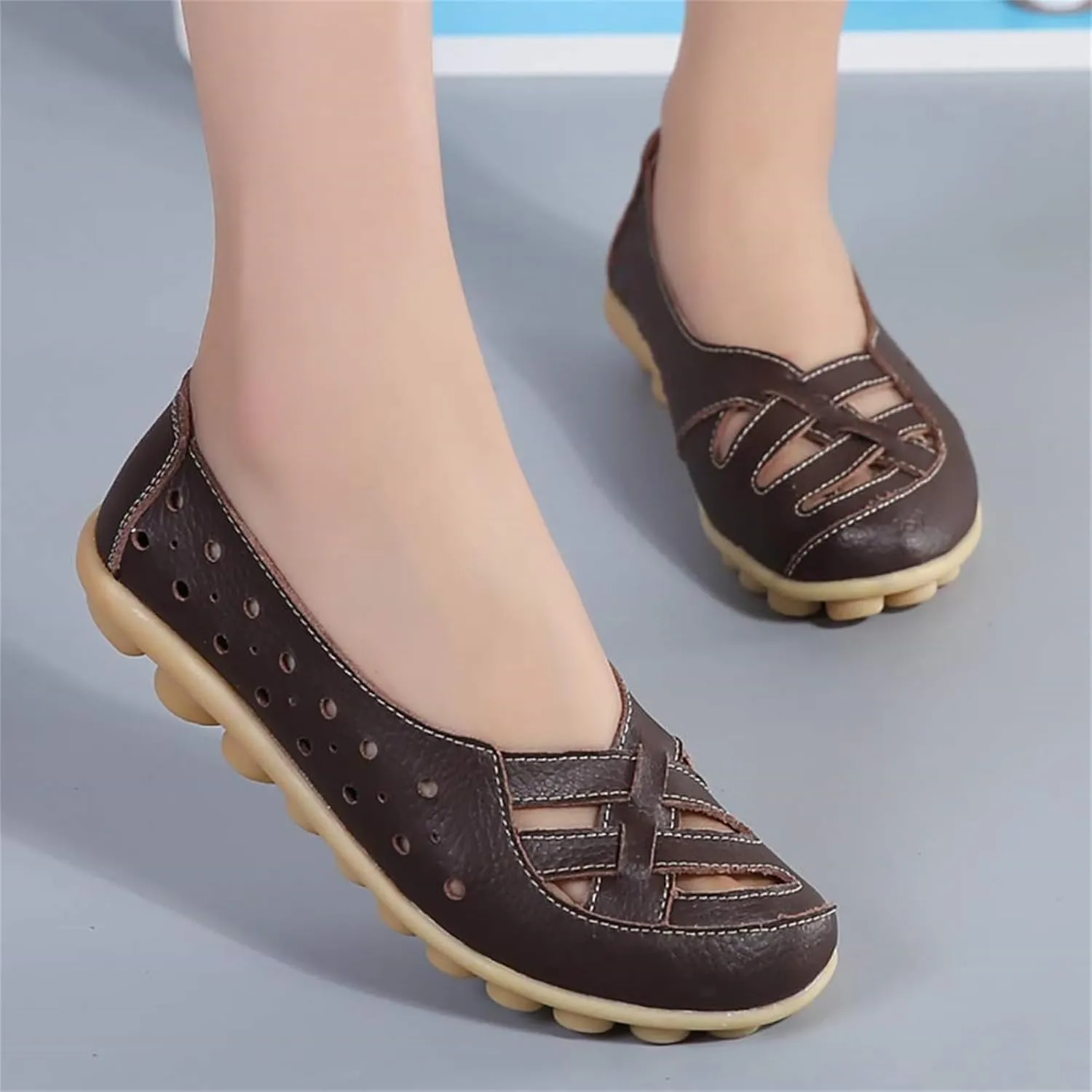 Womens Loafers Comfortable Dressy Closed Toe Sandals Wide Width Flats Slip On Moccasins Casual Driving Shoes Summer Comfort Walking Shoes Breathable Work Dressy Shoe Trending Sandals for Women