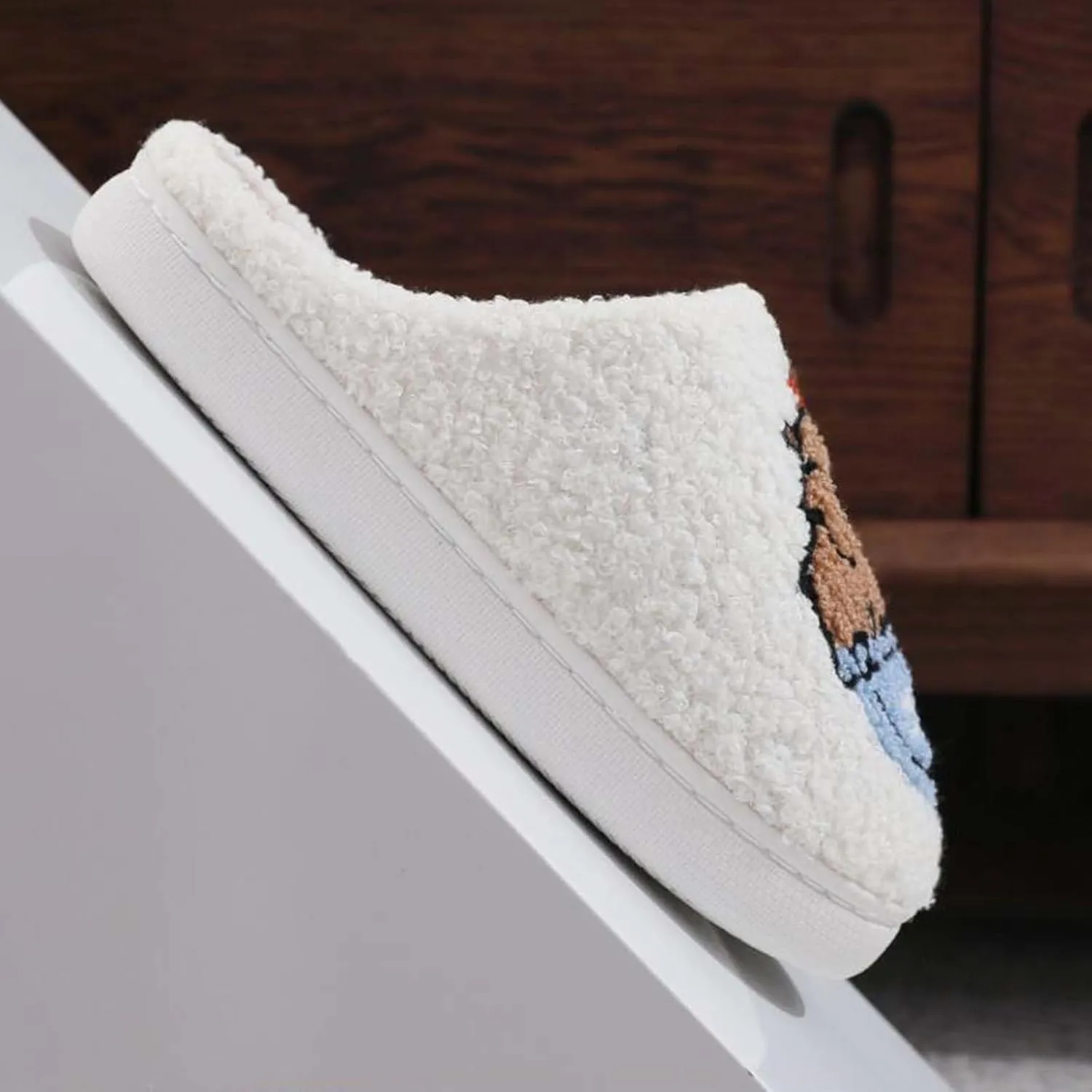 Women's Men's Cute Frog Slippers Fuzzy Memory Foam Kawaii Cartoon Animal Slippers Winter Warm Fluffy Shoes