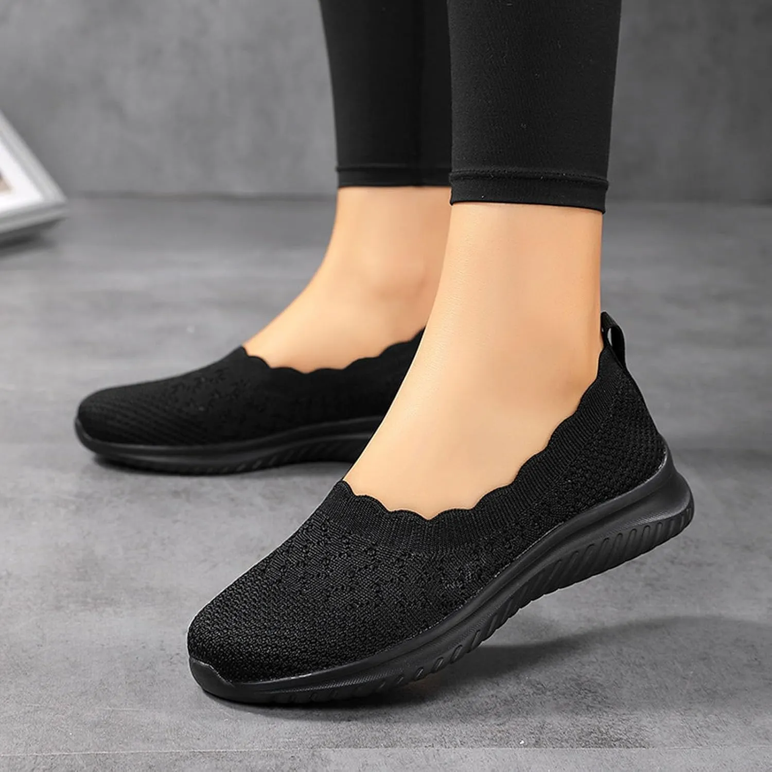 Women's Slip On Casual Flat Shoes Comfortable Breathable Knit Loafers Lightweight Walking Sneakers for Everyday