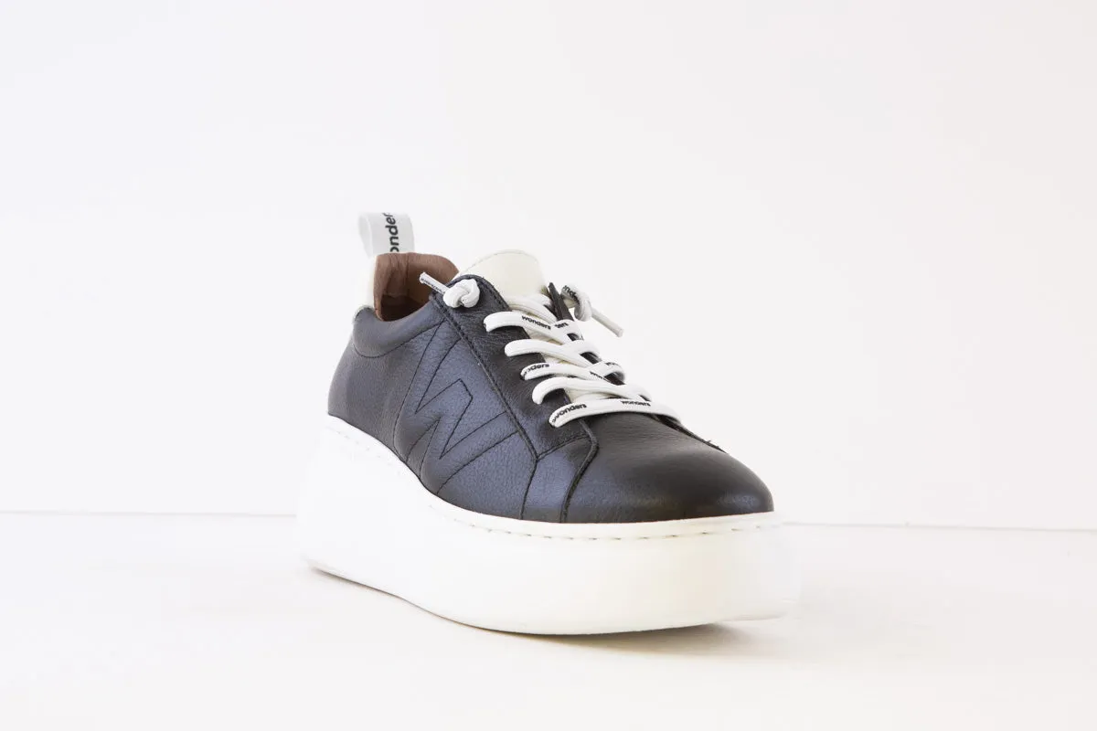 WONDERS - A-2632 LACED SLIP-ON PLATFORM SHOE - BLACK/WHITE