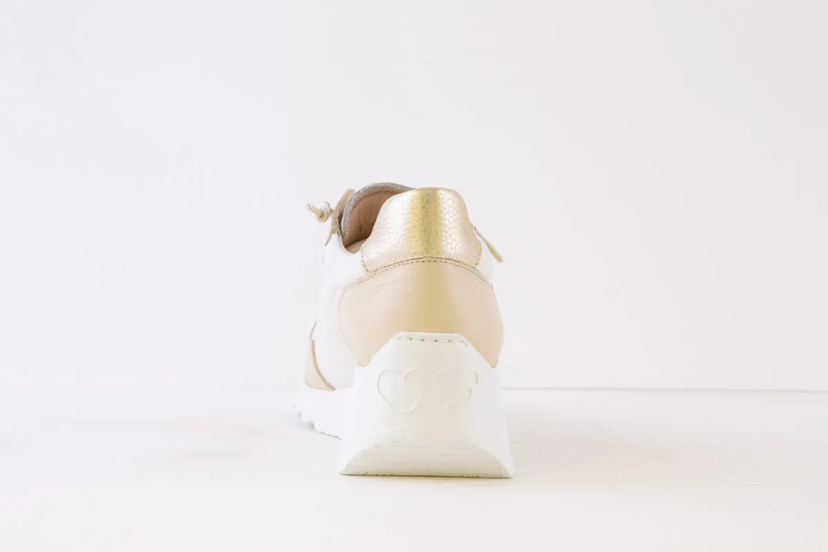 WONDERS - E-6741 WEDGE LACED SHOE - BEIGE/CREAM